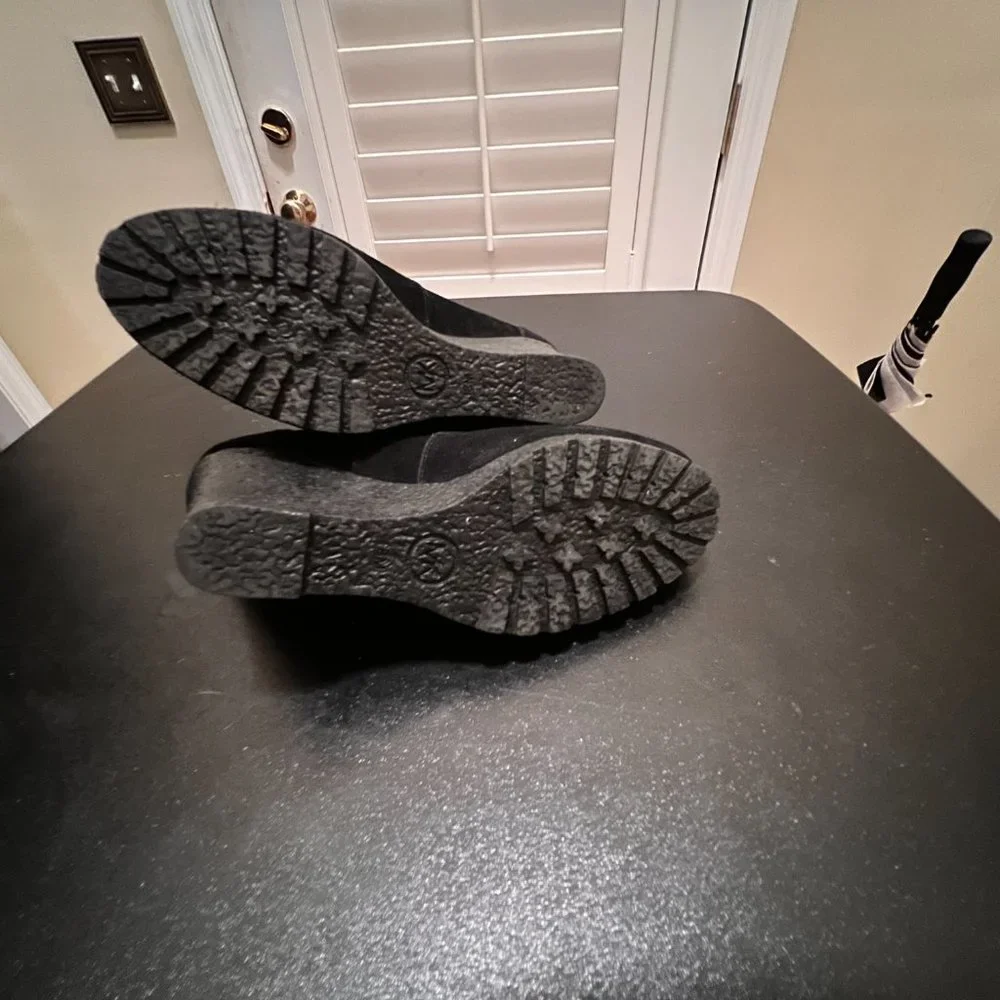 Michael Kors Rory loafer wedge pump size 8 black